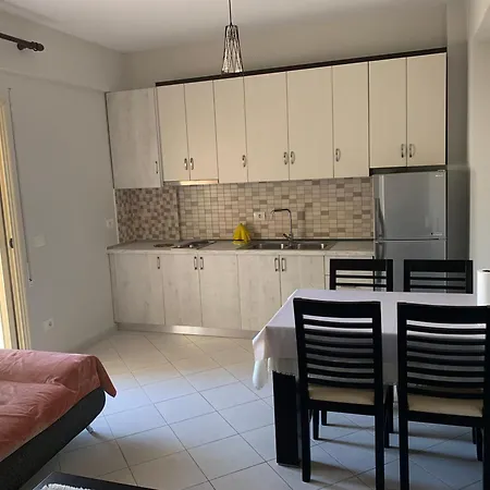 Centre Apartman *